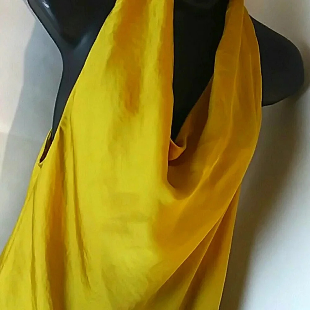 Rare Find Violet & Claire Yellow Sleeveless Dress Blouse